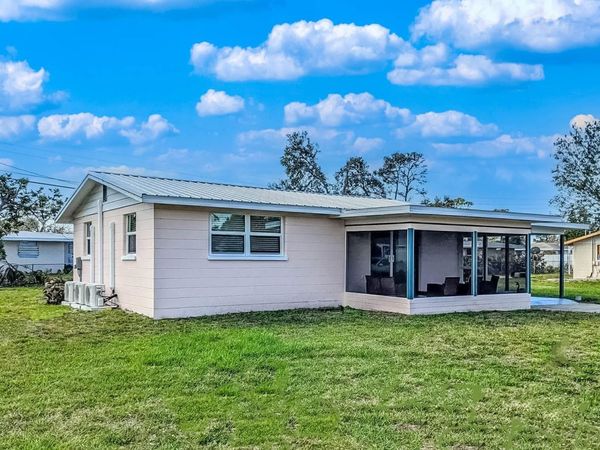 191 E WENTWORTH STREET , ENGLEWOOD, FL 34223