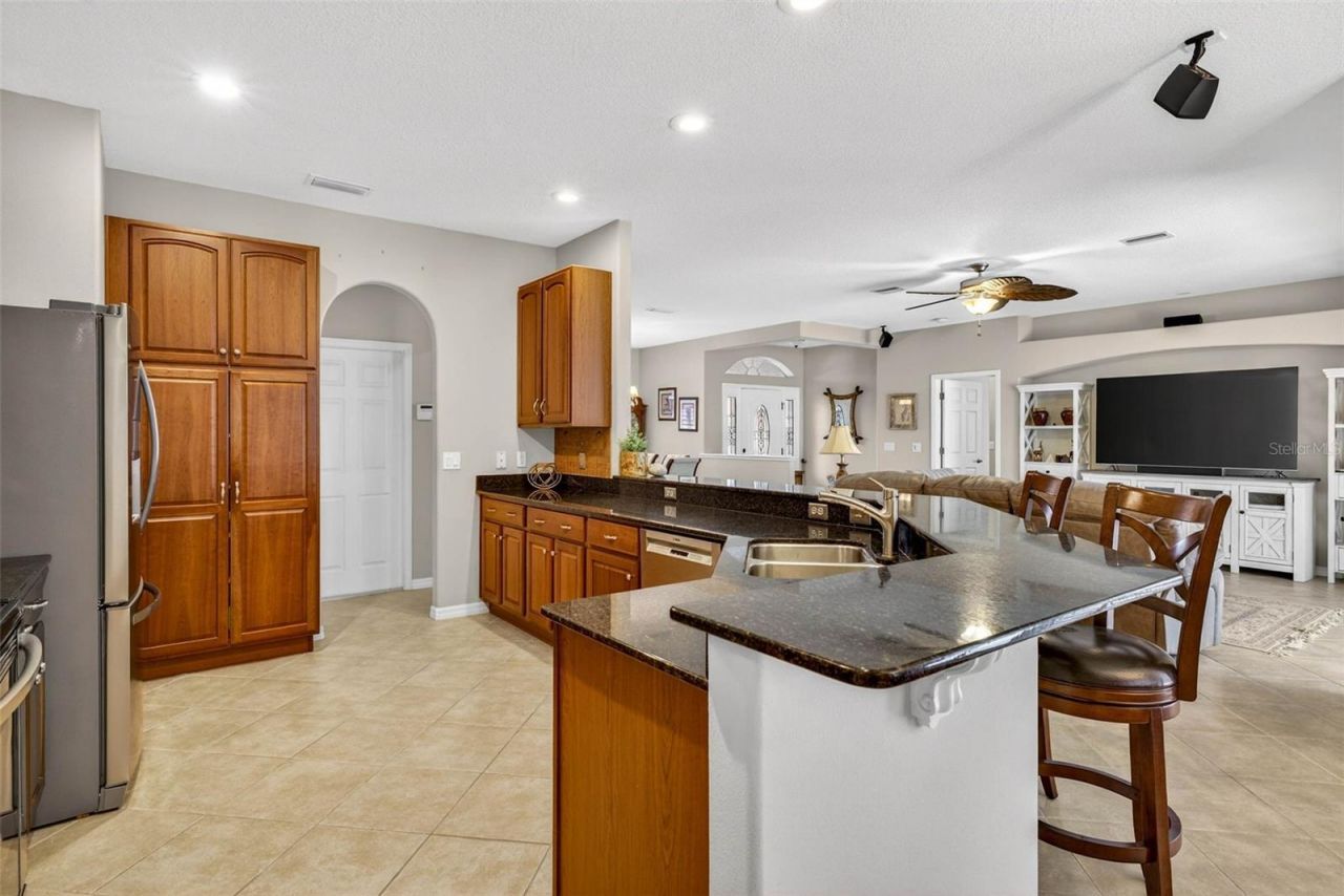 3819 Salida Delsol Drive , Sun City Center, FL 33573 Photo