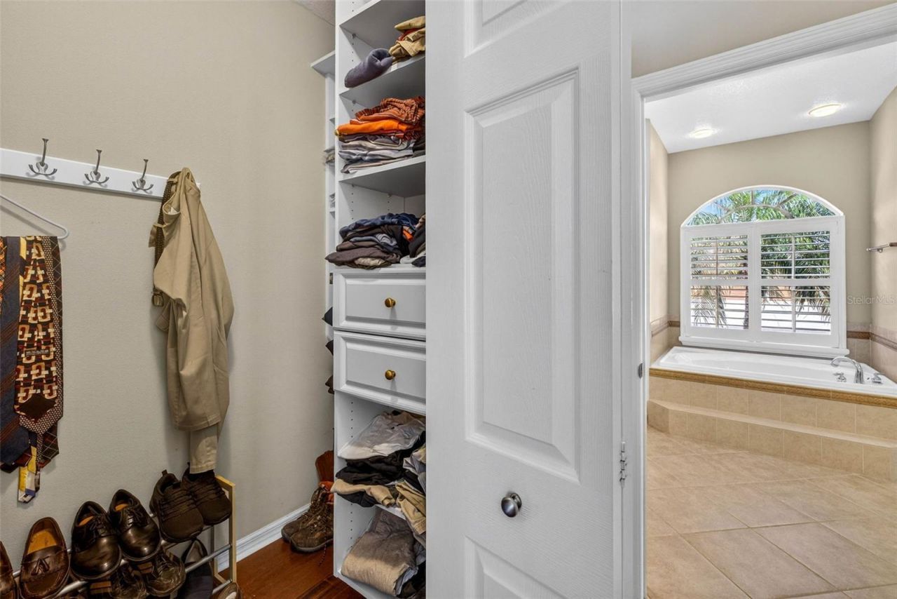 3819 Salida Delsol Drive , Sun City Center, FL 33573 Photo