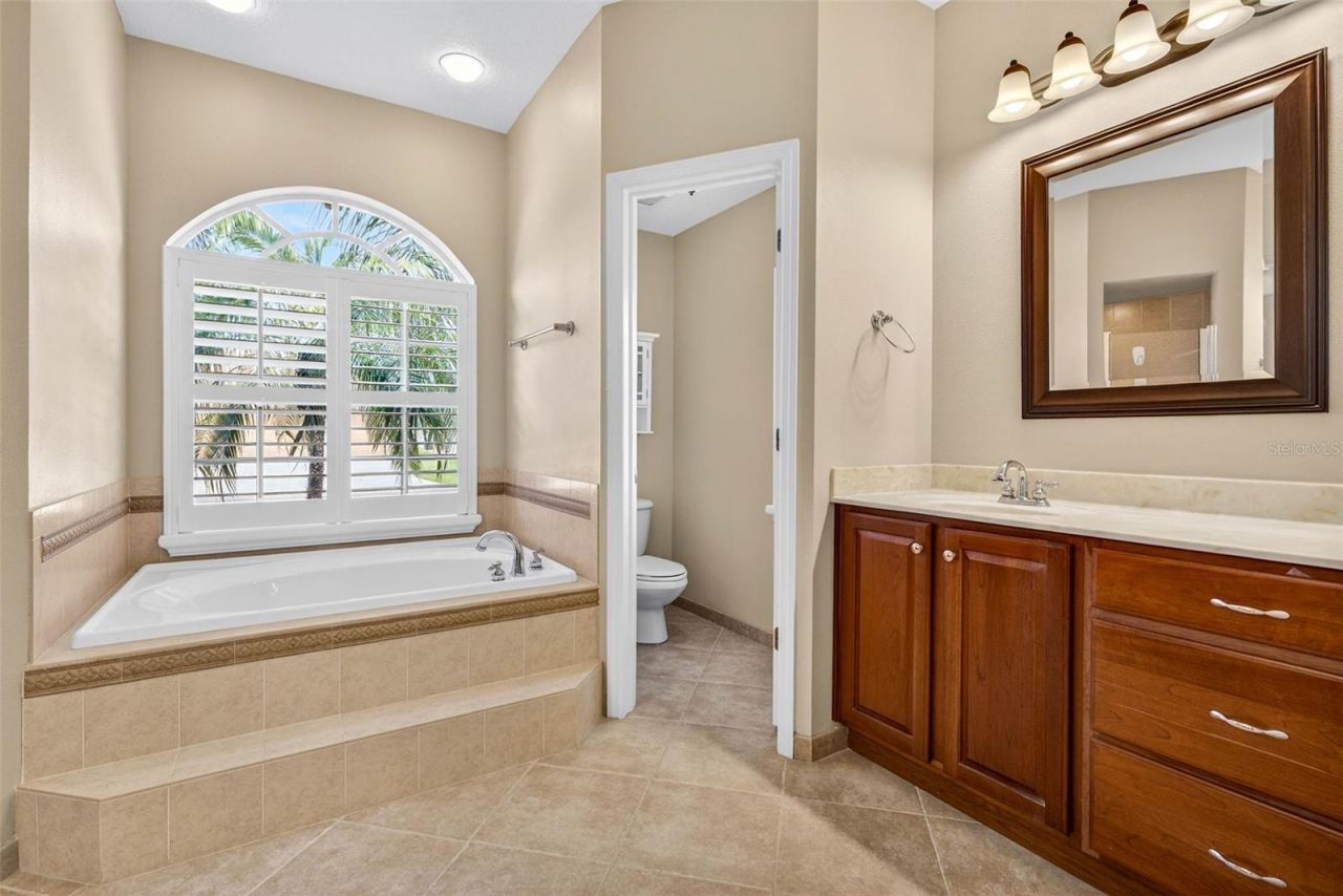 3819 Salida Delsol Drive , Sun City Center, FL 33573 Photo