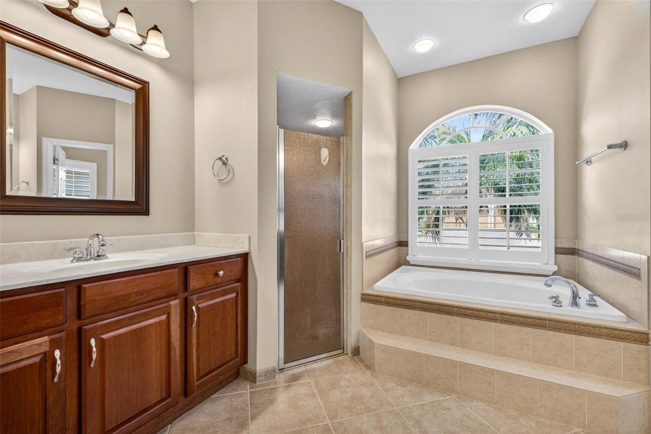 3819 Salida Delsol Drive , Sun City Center, FL 33573 Photo