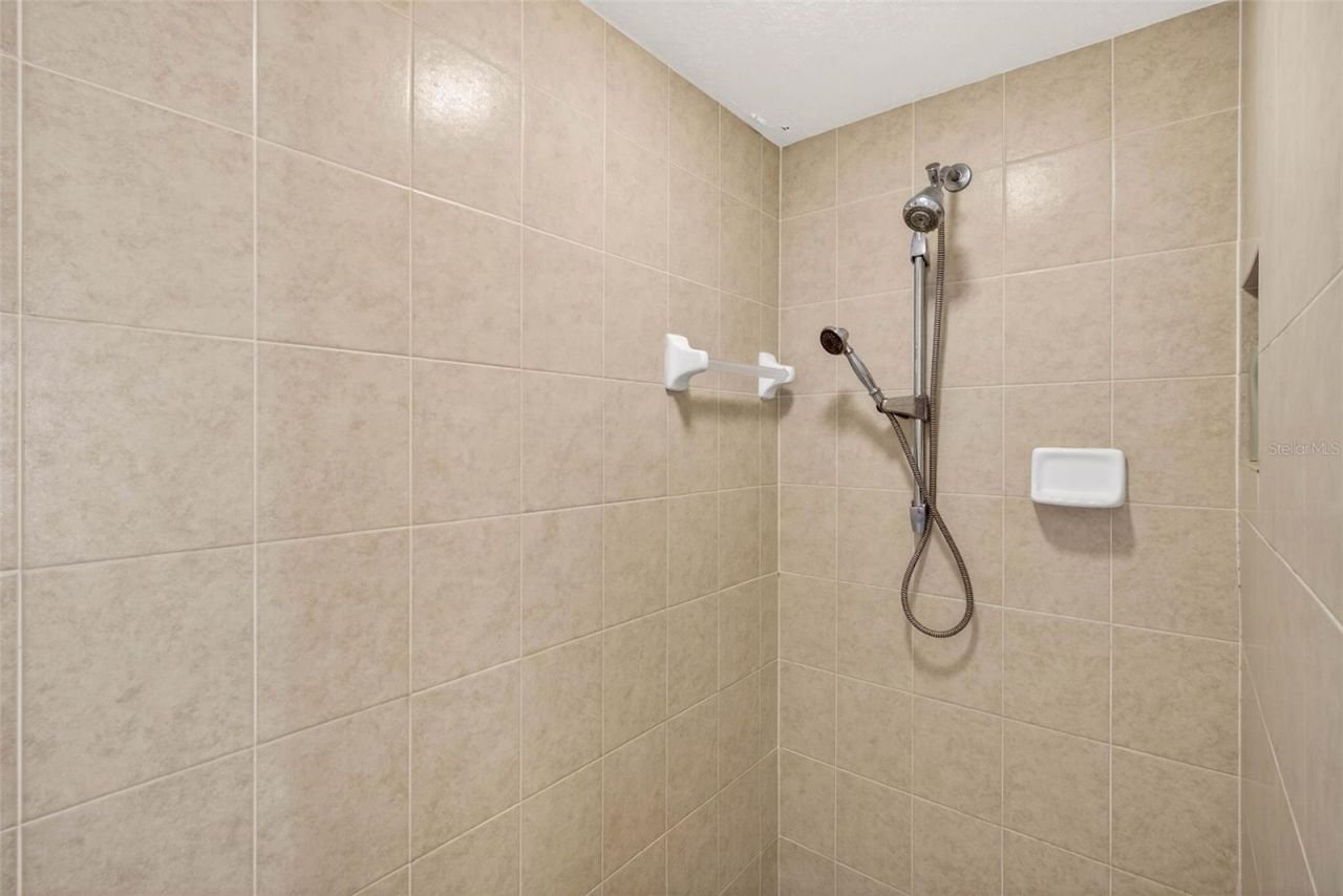 3819 Salida Delsol Drive , Sun City Center, FL 33573 Photo