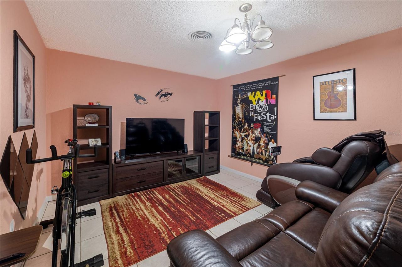 7410 5th Avenue N, Saint Petersburg, FL 33710 Photo