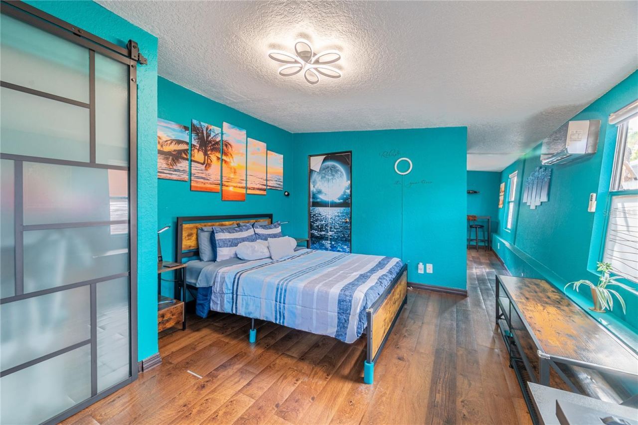 7410 5th Avenue N, Saint Petersburg, FL 33710 Photo