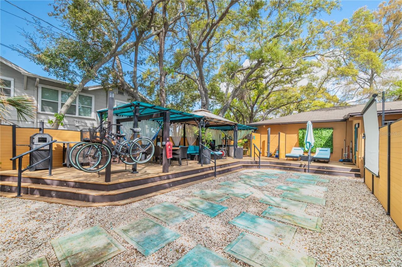 7410 5th Avenue N, Saint Petersburg, FL 33710 Photo