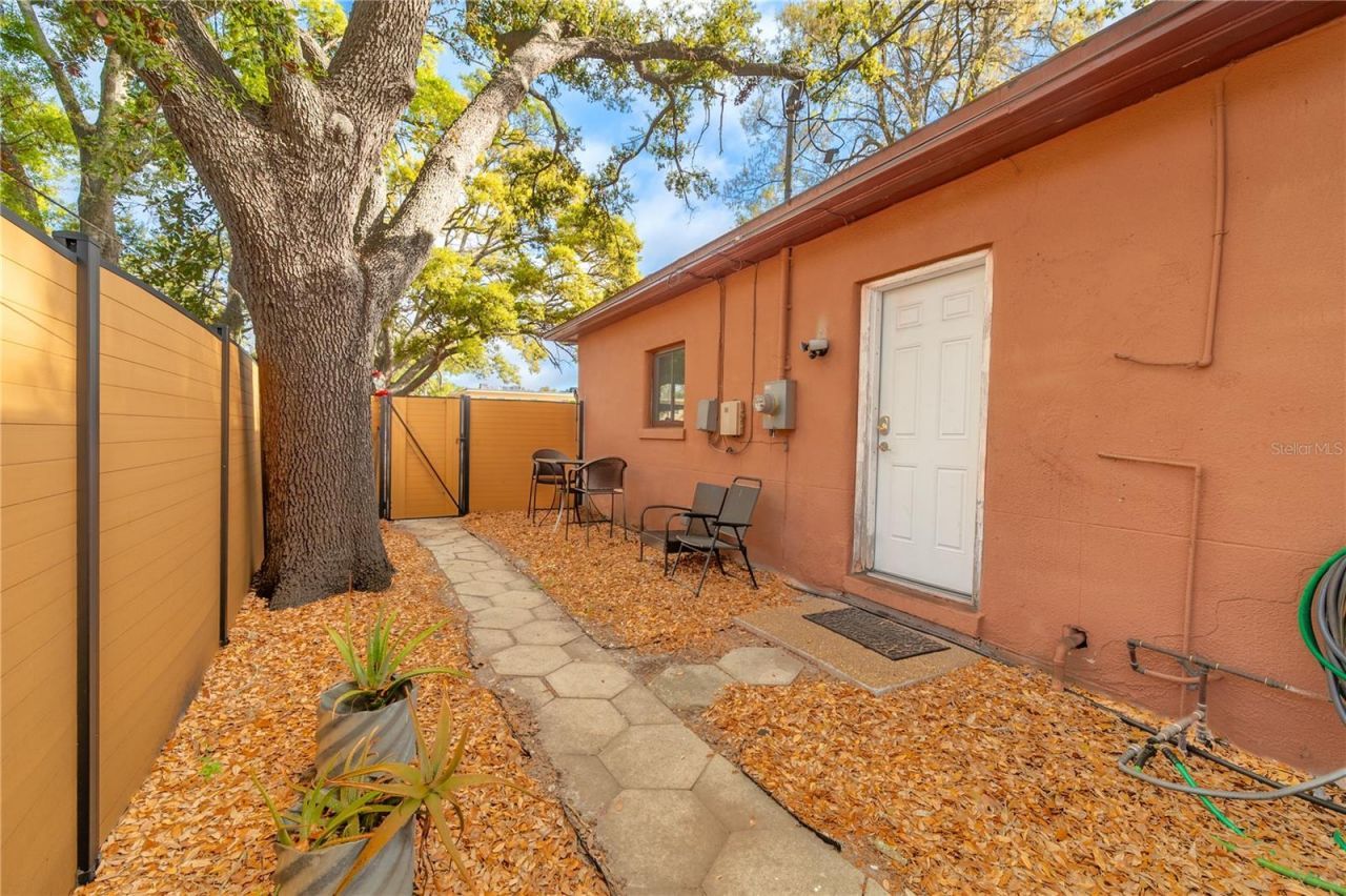 7410 5th Avenue N, Saint Petersburg, FL 33710 Photo