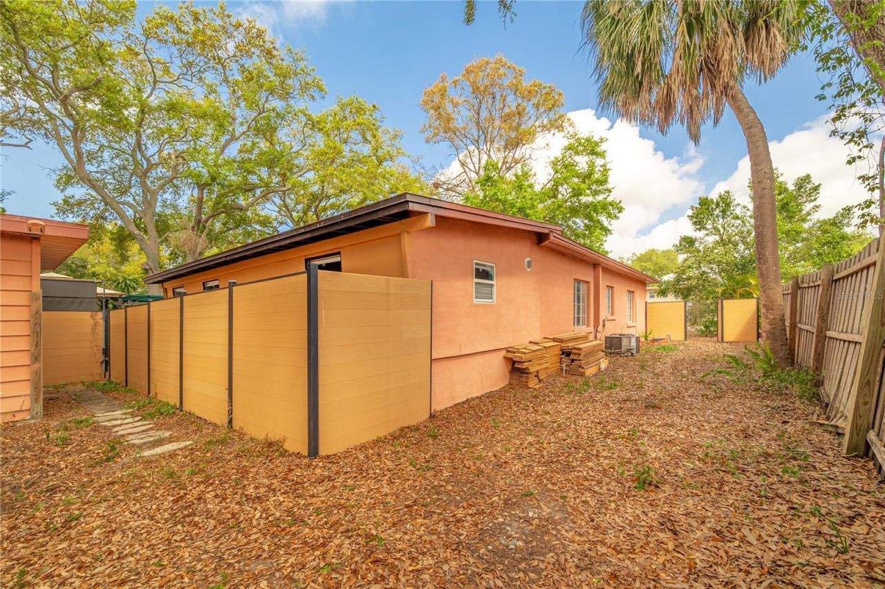 7410 5th Avenue N, Saint Petersburg, FL 33710 Photo