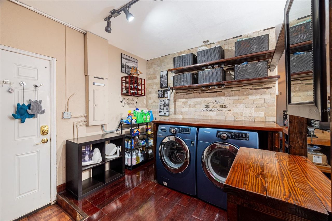 7410 5th Avenue N, Saint Petersburg, FL 33710 Photo