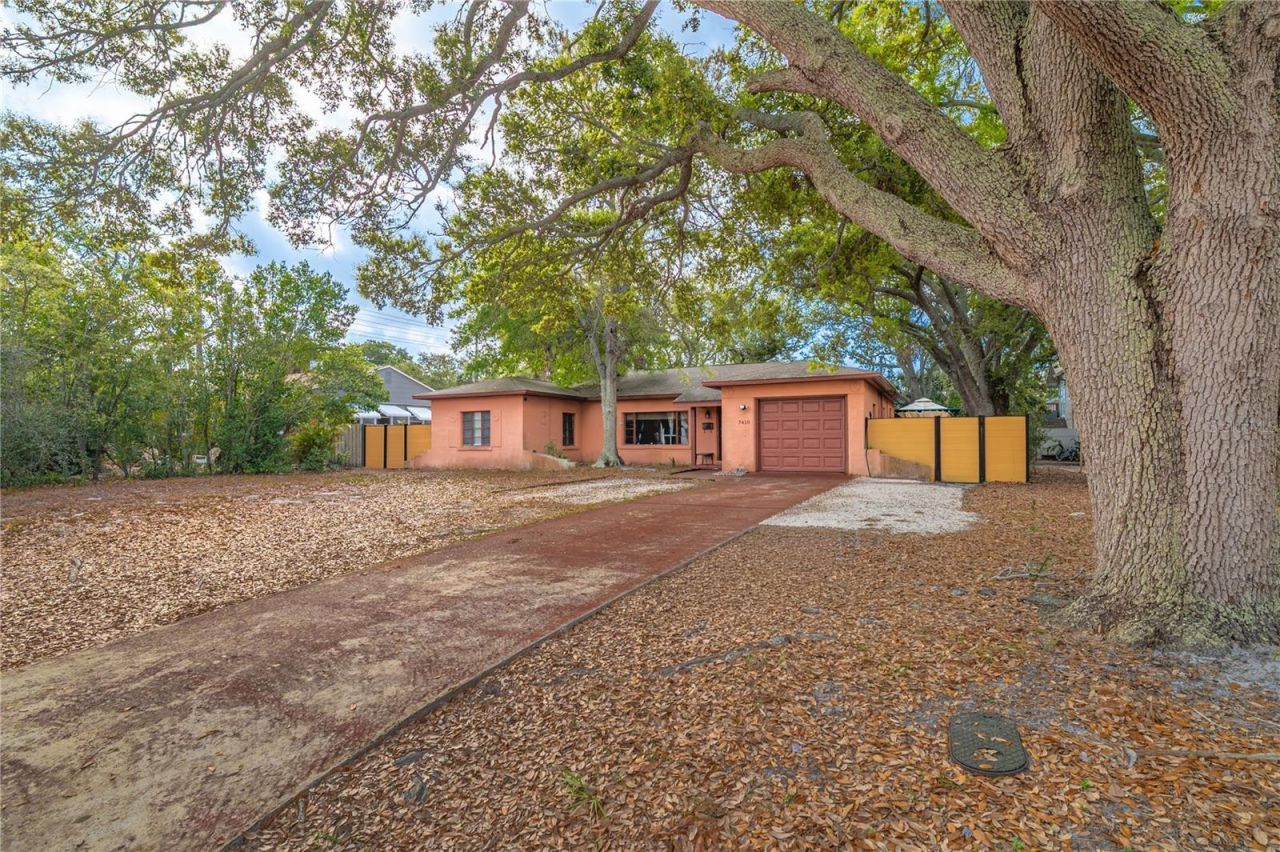 7410 5th Avenue N, Saint Petersburg, FL 33710 Photo