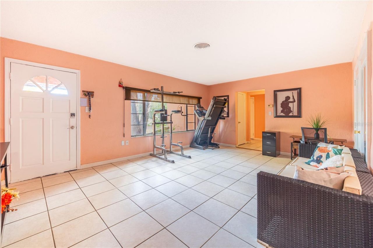 7410 5th Avenue N, Saint Petersburg, FL 33710 Photo