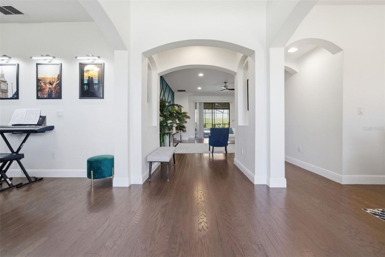 1844 Via Lago Drive, Lakeland, FL 33810 Photo