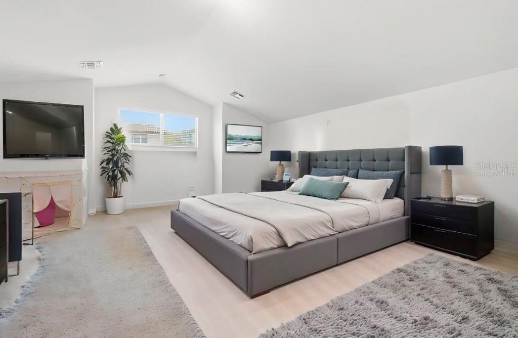 1844 Via Lago Drive, Lakeland, FL 33810 Photo