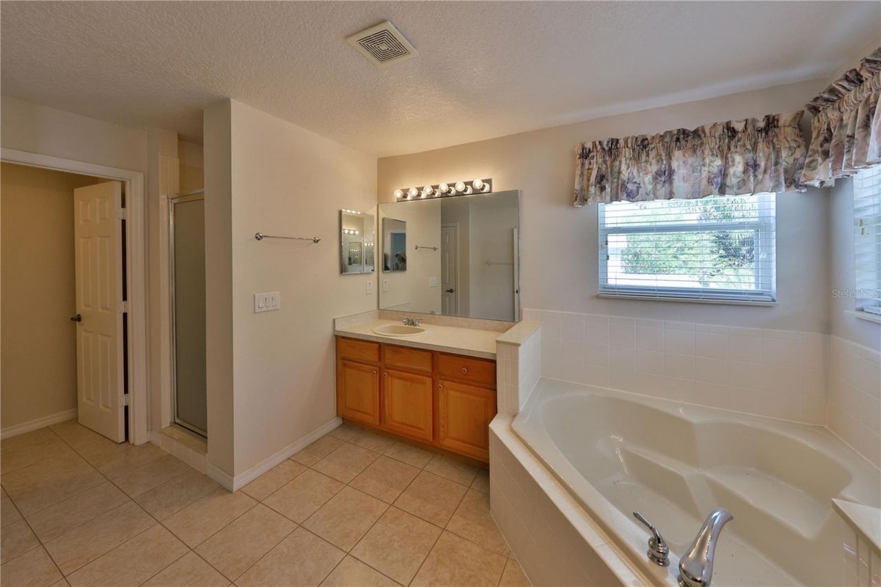 363 Twelve Oaks Drive, Winter Springs, FL 32708 Photo