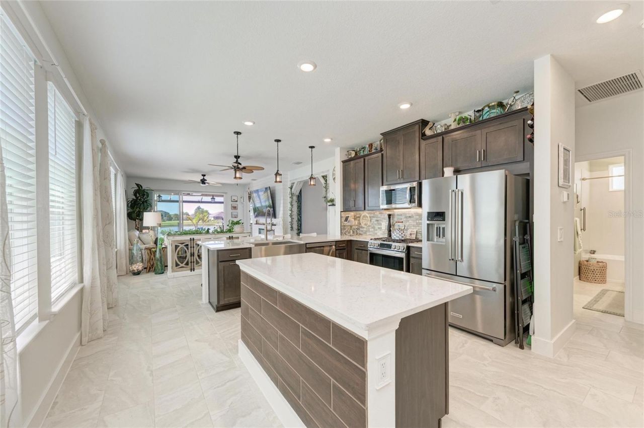 4253 Pond Brook Court , Bradenton, FL 34211 Photo