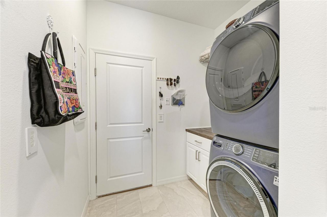 4253 Pond Brook Court , Bradenton, FL 34211 Photo