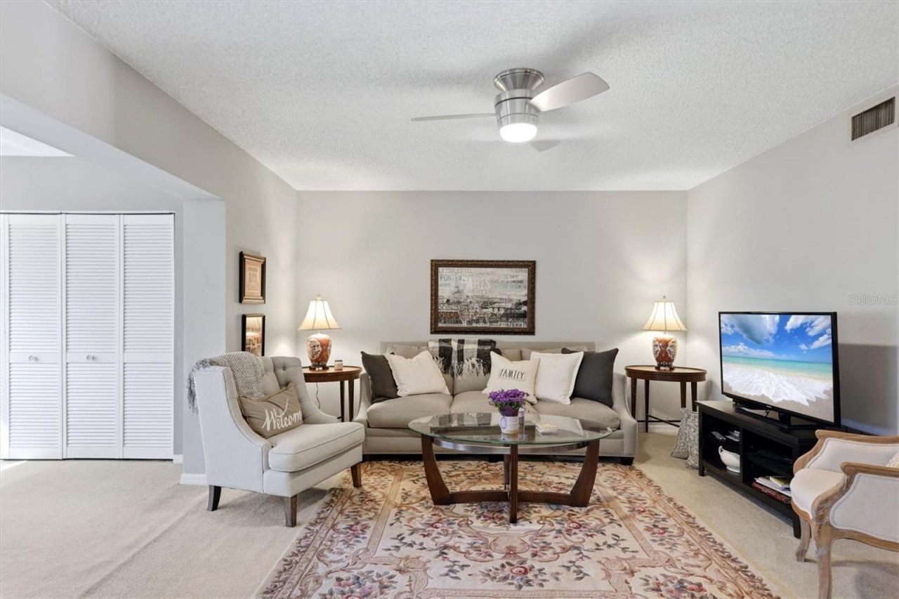 7301 29th Avenue Drive W, Unit 204, Bradenton, FL 34209 Photo