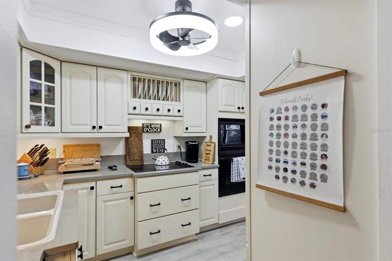 7301 29th Avenue Drive W, Unit 204, Bradenton, FL 34209 Photo