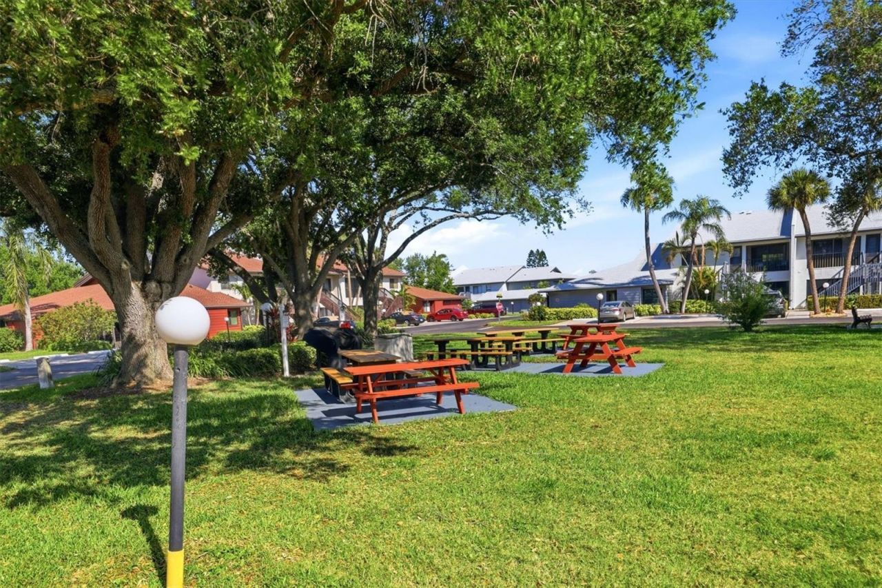 7301 29th Avenue Drive W, Unit 204, Bradenton, FL 34209 Photo