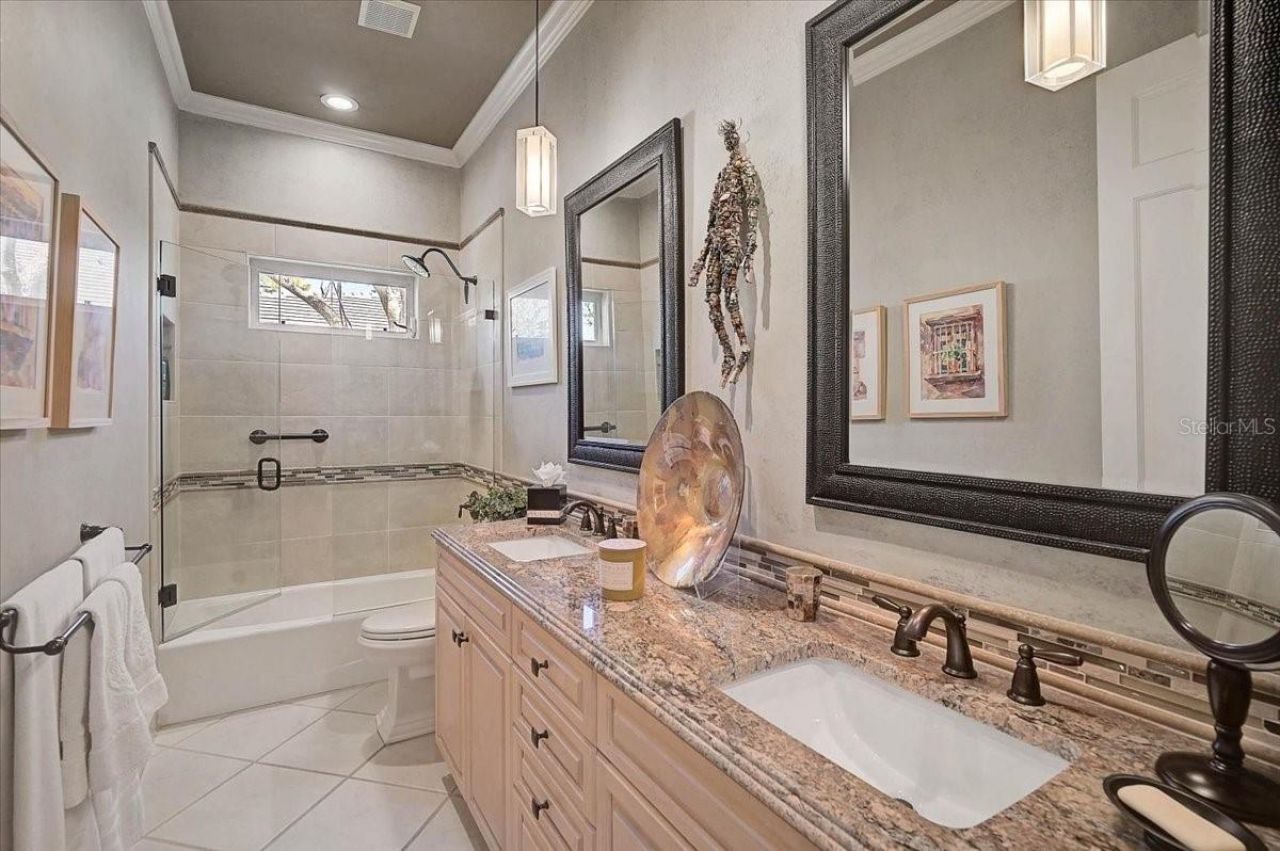 448 E Macewen Drive, Osprey, FL 34229 Photo