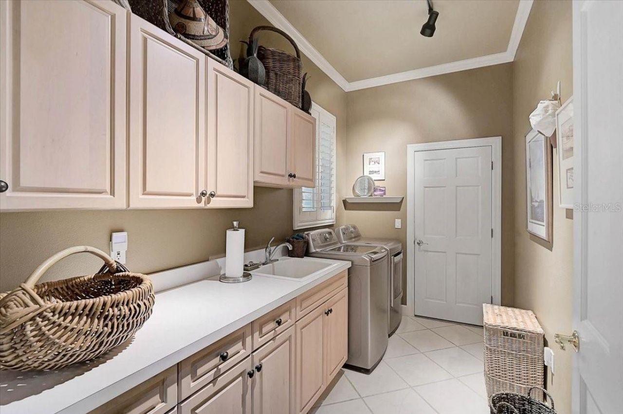 448 E Macewen Drive, Osprey, FL 34229 Photo