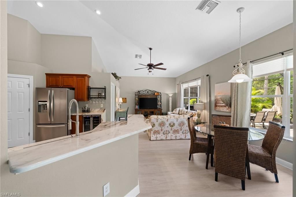 8888 Mustang Island Cir, Naples, FL 34113 Photo