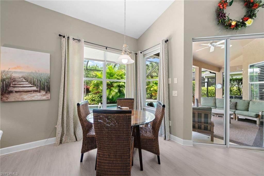 8888 Mustang Island Cir, Naples, FL 34113 Photo