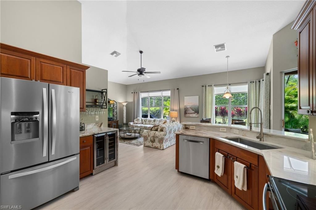 8888 Mustang Island Cir, Naples, FL 34113 Photo