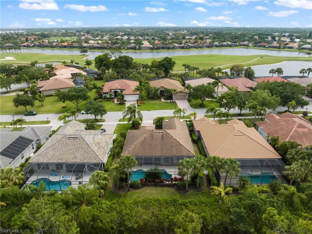 8888 Mustang Island Cir, Naples, FL 34113 Photo