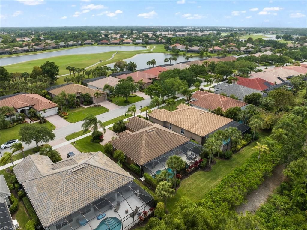 8888 Mustang Island Cir, Naples, FL 34113 Photo