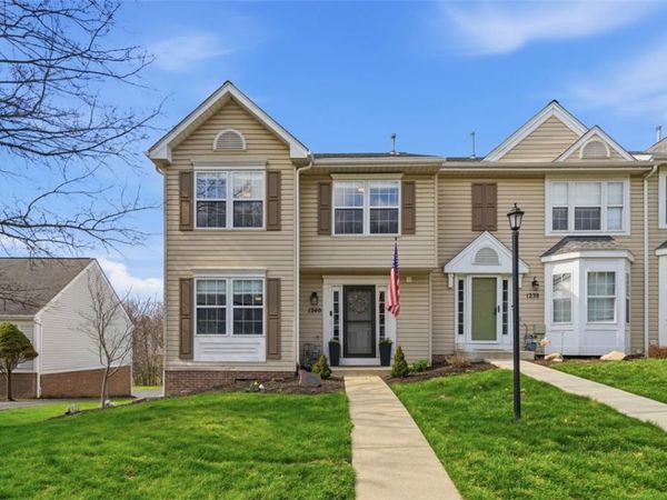 1240 Meadowbrook Drive, Canonsburg, PA 15317