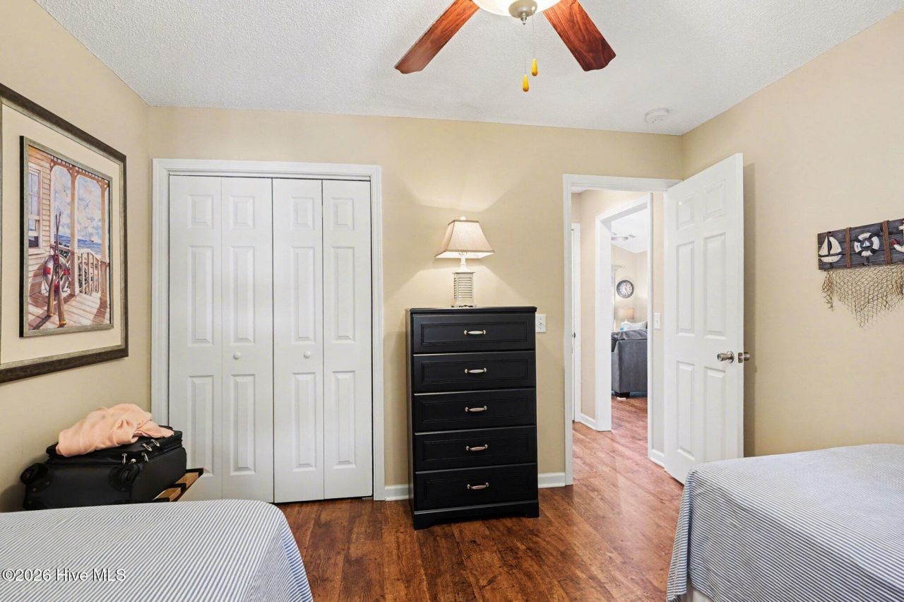 4413 Eastport Boulevard Photo 21