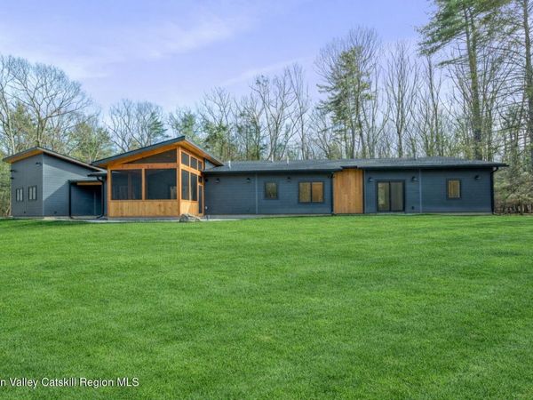 20 Anderson Road, Olivebridge, NY 12461