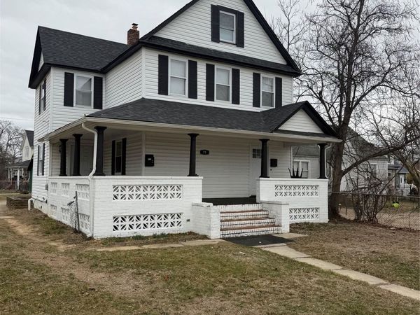 79 Brook Street, Bay Shore, NY 11706