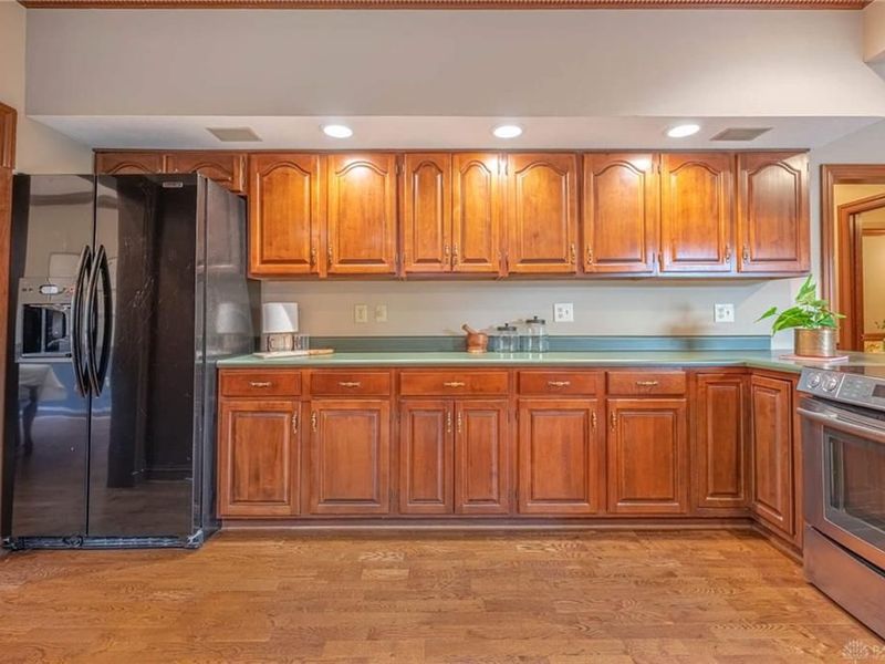 856 Timberlake, Kettering, OH 45429 Photo 18