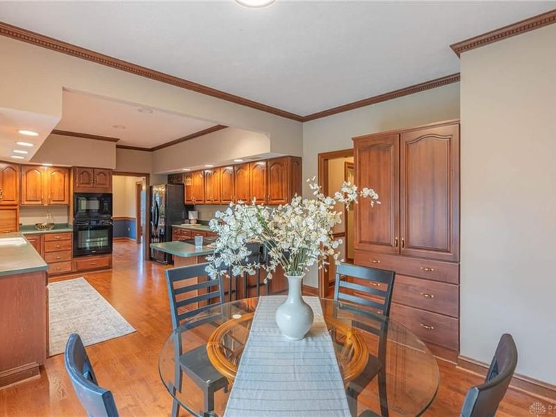 856 Timberlake, Kettering, OH 45429 Photo 21