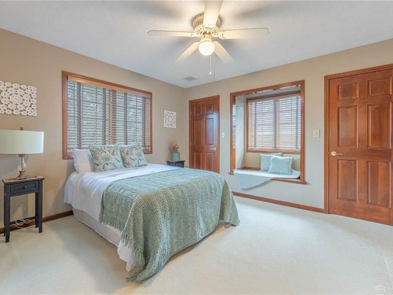 856 Timberlake, Kettering, OH 45429 Photo 32