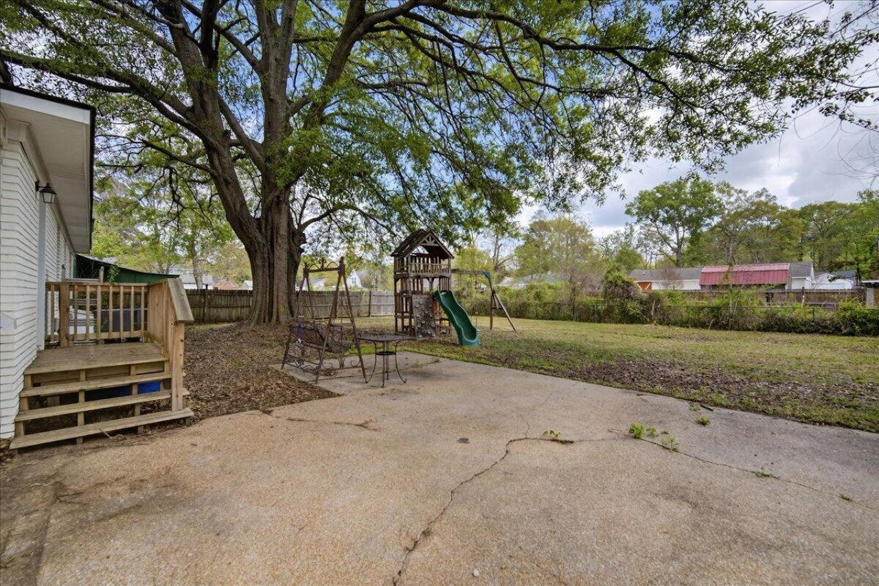 111 Harvey Avenue Photo 22