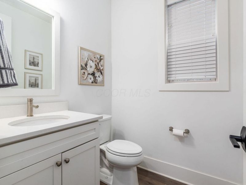 942 W 1st Avenue, Columbus, OH 43212 Photo 9