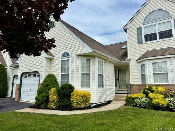 2807 Eve Ann Drive, Port Jefferson Station, NY 11776