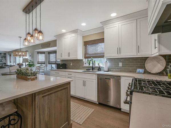 4 Apple Lane, Wading River, NY 11792