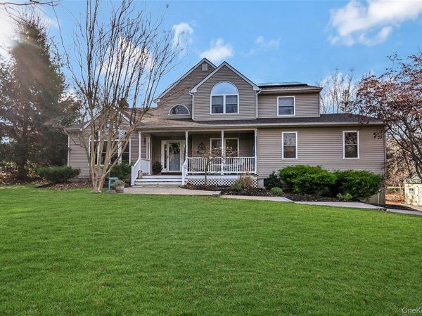 4 Apple Lane, Wading River, NY 11792