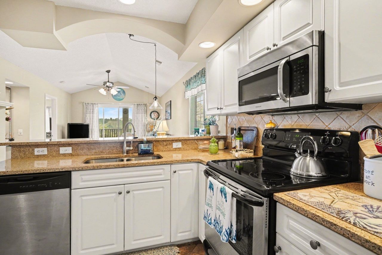 4413 Eastport Blvd. Photo 12