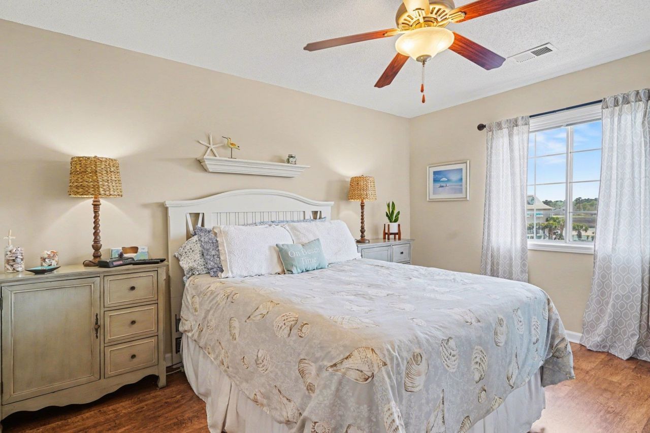 4413 Eastport Blvd. Photo 16