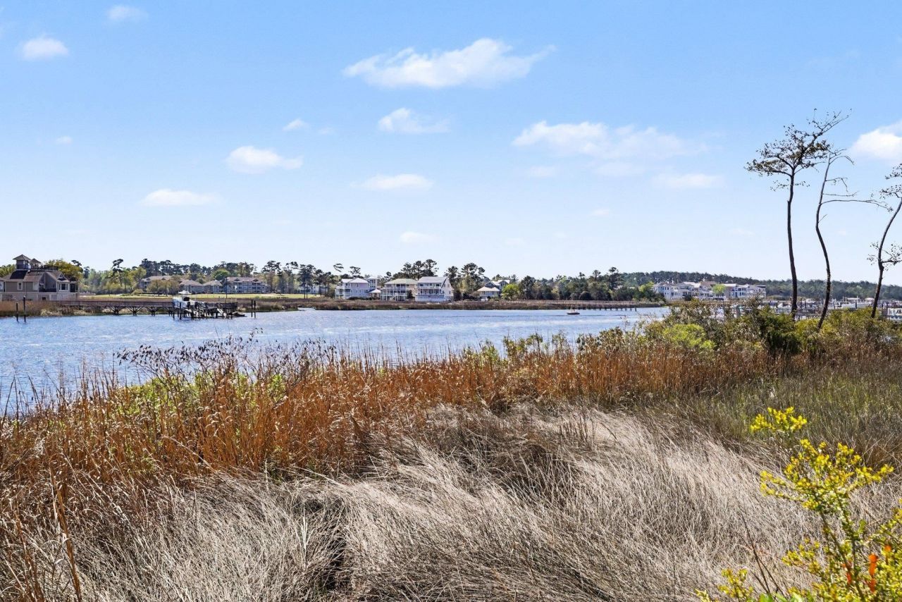 4413 Eastport Blvd. Photo 38