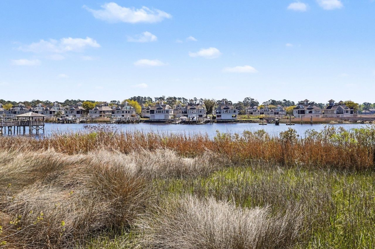 4413 Eastport Blvd. Photo 39