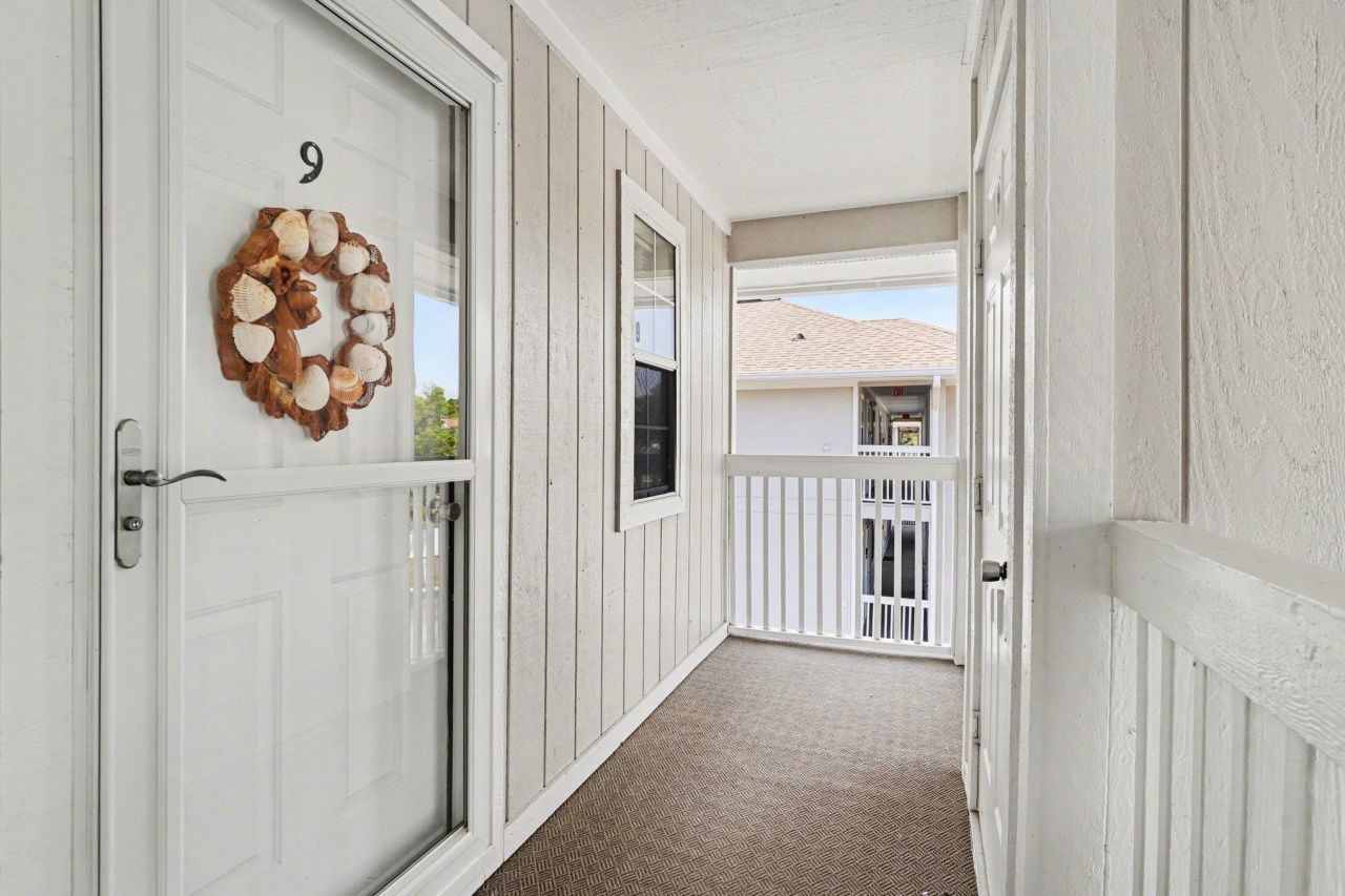 4413 Eastport Blvd. Photo 7