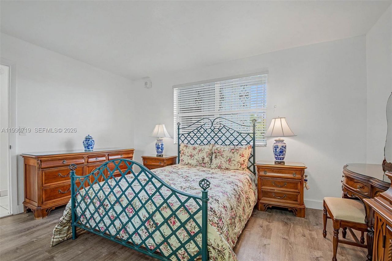 2950 SW 3rd Ave, Unit 3B, Miami, FL 33129 Photo