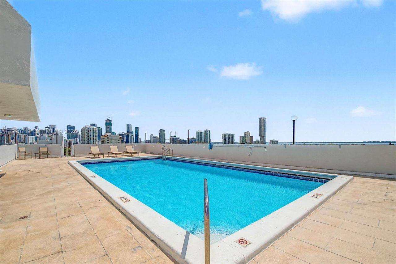 2950 SW 3rd Ave, Unit 3B, Miami, FL 33129 Photo