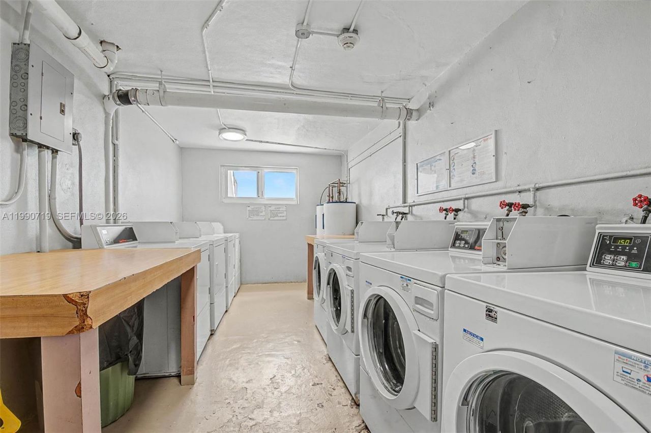 2950 SW 3rd Ave, Unit 3B, Miami, FL 33129 Photo