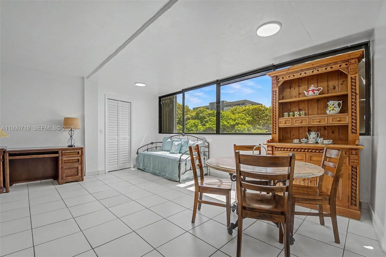 2950 SW 3rd Ave, Unit 3B, Miami, FL 33129 Photo